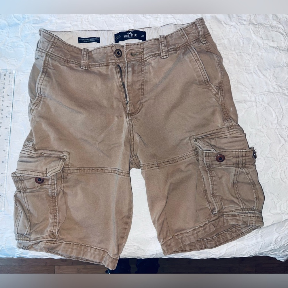Hollister size 30 cargo shorts